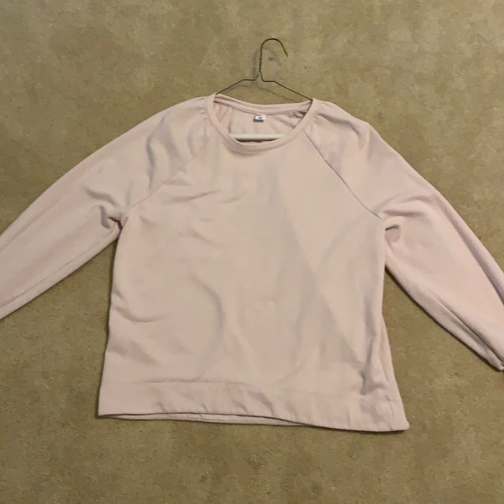 Old navy women’s pink sweatshirt